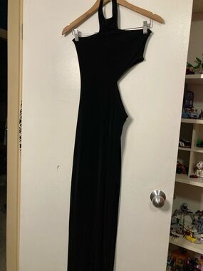 Nasty Gal Cut Out Back Maxi Dress halter black small